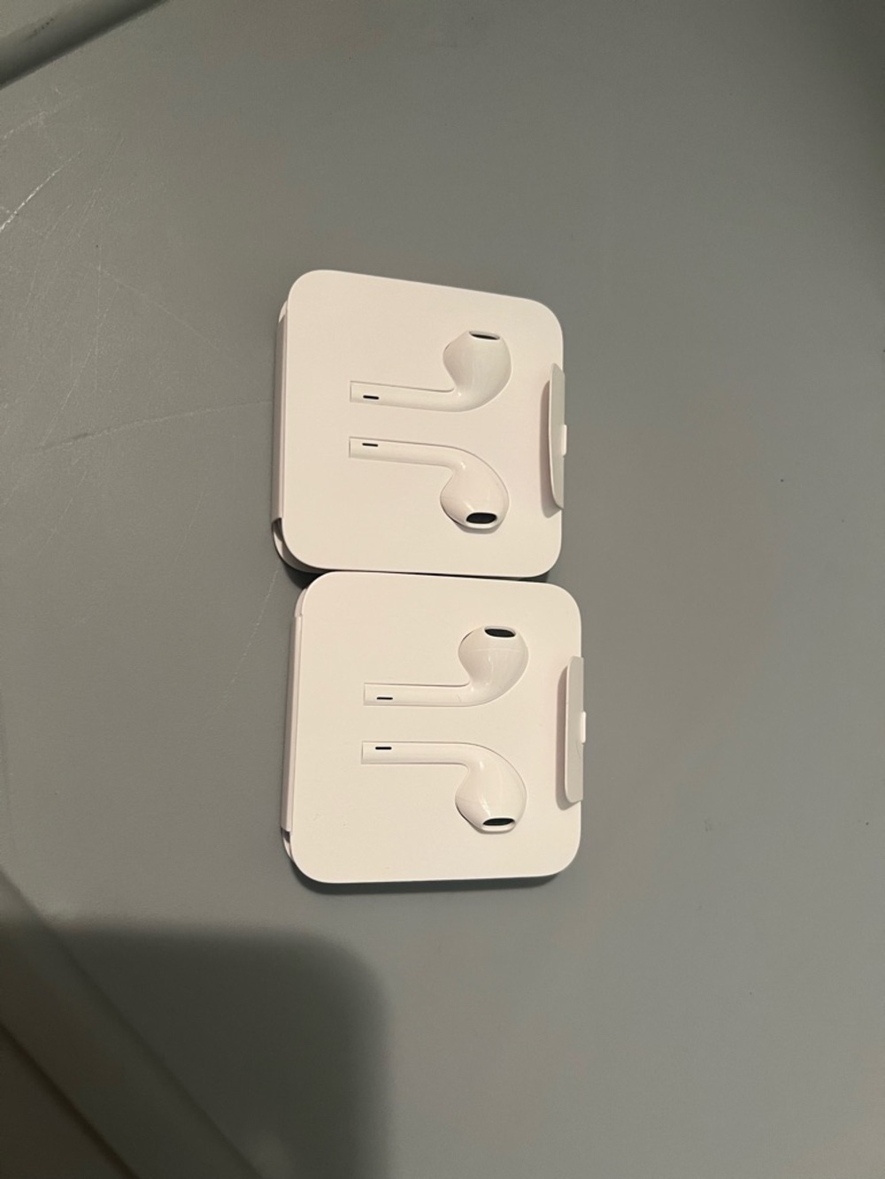 Apple White Earbud Headphones (2-Pack)